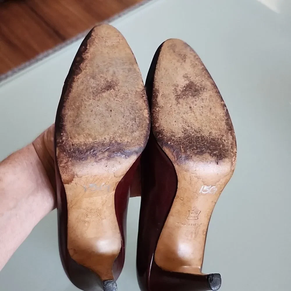 Ferragamo Leather Heels Quiet Luxury Retro Elegance Size 7